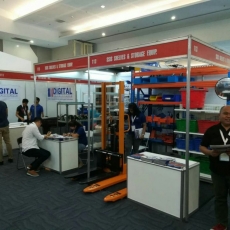 mmexport1526429394927