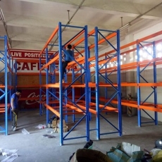 Heavy Duty Pallet Racks - 2tons