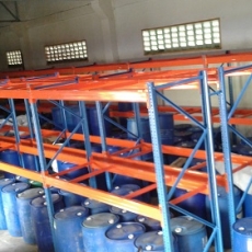 Heavy Duty Pallet Racks - 2tons