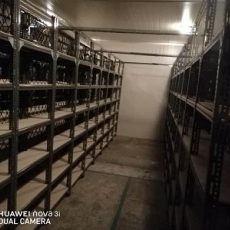 PLYWOOD CAPACITY - 200kg Per Layer