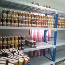 STEEL SHELVES - 300kg