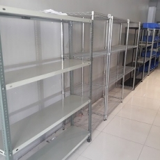 Slotted Anlge Rack - 200kg per layer