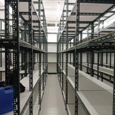 Slotted Angle Rack (MDF)