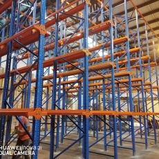 DRIVE IN PALLET RACK